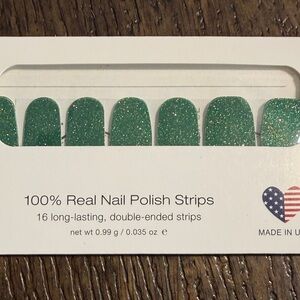 Color Street Queen of Green Glitter Nail Strips